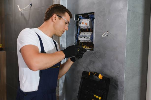 Best Commercial Electrician Services  in Johnson City, TN